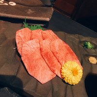 吟味屋 北浜店 - たんの刺身