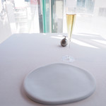 エスキス - 窓際