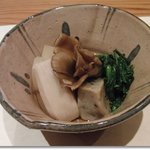 季節のお料理 辻むら - えびいも 胡麻豆腐　大根　炊き合わせ