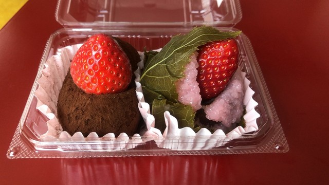 いちご大福専門店 ぽたぽたいちご 中央区役所前 大福 食べログ