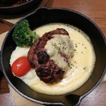 kafeandobaruesupi-shi-daina- - チーズハンバーグ