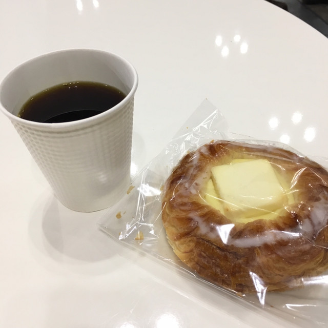 焼きたてパン パンの木 青森県青森市の人気ベーカリー