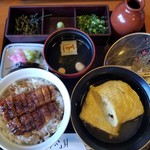 あつた蓬莱軒 本店 - 