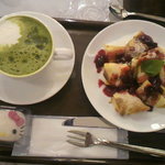 カフェドミキ ウィズ ハローキティ - 