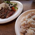 シードカフェ - リブロースステーキ＋五穀米