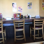 ラーメンとん太 - 店内