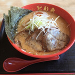 ラーメンとん太 - 味噌ラーメンNEO 930円