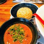 えびくらぶ - 濃いドロ系のつけ汁とライス＝玄米。