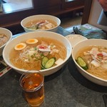 元祖 平壌冷麺屋 - 