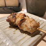 焼鳥 おみ乃 - 股関節