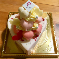 By 3tony パラディ イクスピアリ店 Paradis リゾートゲートウェイ ステーション ケーキ 食べログ