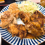 光玉母食堂 めし しんちゃん - 唐揚げはアツアツ、味もgood！