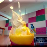 ミルクハウス - マンゴーカスタードクレープ＋ソフトクリームトッピング