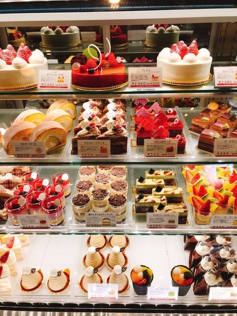 バースデーケーキ 訪問時3 18 By ｐｏｎｃｈｕｎ サクライ 洋菓子店 Sakurai 越中大門 ケーキ 食べログ