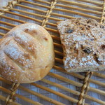 Hamunder Bakery - チョコキャラメリゼ・ひだまりパン