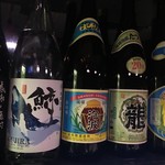 古酒と沖縄料理 島唄楽園 - 