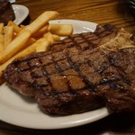 Lone Star Steakhouse & Saloon - 妻たちが食べた　　　　　　　　　　　「ポーターハウス20oz」