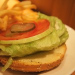 ザ・パントリー - ベーコンチーズバーガー