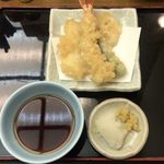 天丼てんや - 天ぷら&日本酒セット ¥630 の天ぷら