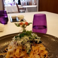 ラ ヴィオレッタ - フェットチーネ 幸福豚スペアリブのラグー