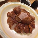 中国茶房８ 新宿店 - お肉のアップ