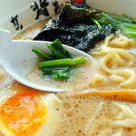 琉球家系ラーメン WAZA家 - 