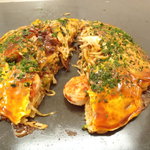 Okonomiyaki Heiwa - お好み焼き（シーフード焼き）