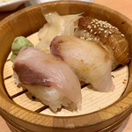 魚民 - 漬けカンパチとカンパチのにぎり