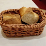 サラマンジェ ド イザシ ワキサカ - バゲット