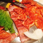 焼肉・韓国料理 蘭 - 骨付きカルビ　ロース　ハラミ　バラ