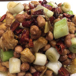 陈麻婆豆腐 - 宮保鶏丁。ゴンバオジーディン。