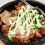 代官山焼肉 kintan - たっぷり牛タンの石焼きガーリックライス