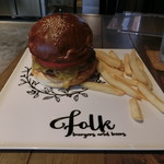 folk burgers&beers - チーズバーガー1130円