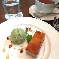 Anchor Tokyo (ザ・ゲートホテル東京 by HULIC) - キャラメルムースとピスタチオのアイス