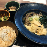 RESTAURANT 1899 OCHANOMIZU - 若竹そばとしらすご飯（週替わり）