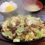 びっくり亭 - ⒈5人前、ご飯大