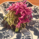 魚菜料理 縄屋 - 先付：〆サバと葉キャベツの和え物