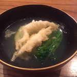 魚菜料理 縄屋 - 椀物：フキノトウ餅、白魚の天麩羅 、菜花