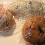 パネッテリア・アリエッタ - ベーグル・オリーブパン