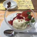 L'Occitane Cafe - 