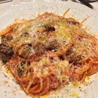 La Brianza - グアンチャーレ入りアマトリチャーナ