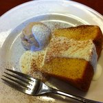 ブロンコビリー - レディースランチのシフォンケーキ（デザートは4種類から選べます）