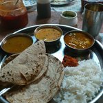 クスム本場家庭料理 - 