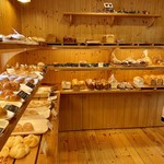 ジャンヌダルク フィスエペール - 周りにもパンがたっぷり〜♫