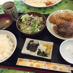 とんかつかつ屋 - 