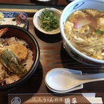 風流うどん料理 源平 - 玉子とじうどんとミニ天丼のセット