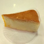 パティスリー SATSUKI - ベークドチーズケーキ