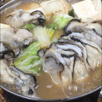 すき焼･鍋物 なべや - かきみそ鍋をぐつるよー