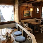 カレーバー ダイヤモンドヘッド - ダイヤモンドヘッドの店内