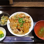 北海道旨いもの居酒屋 ヤマノキ - 十勝豚丼。